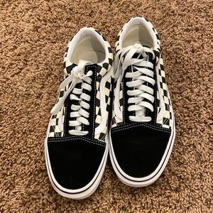 Checkered Old Skool Vans